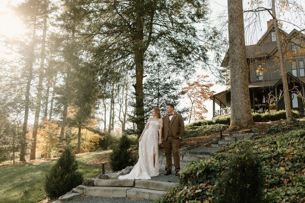 Micro Weddings at The Saluda Inn