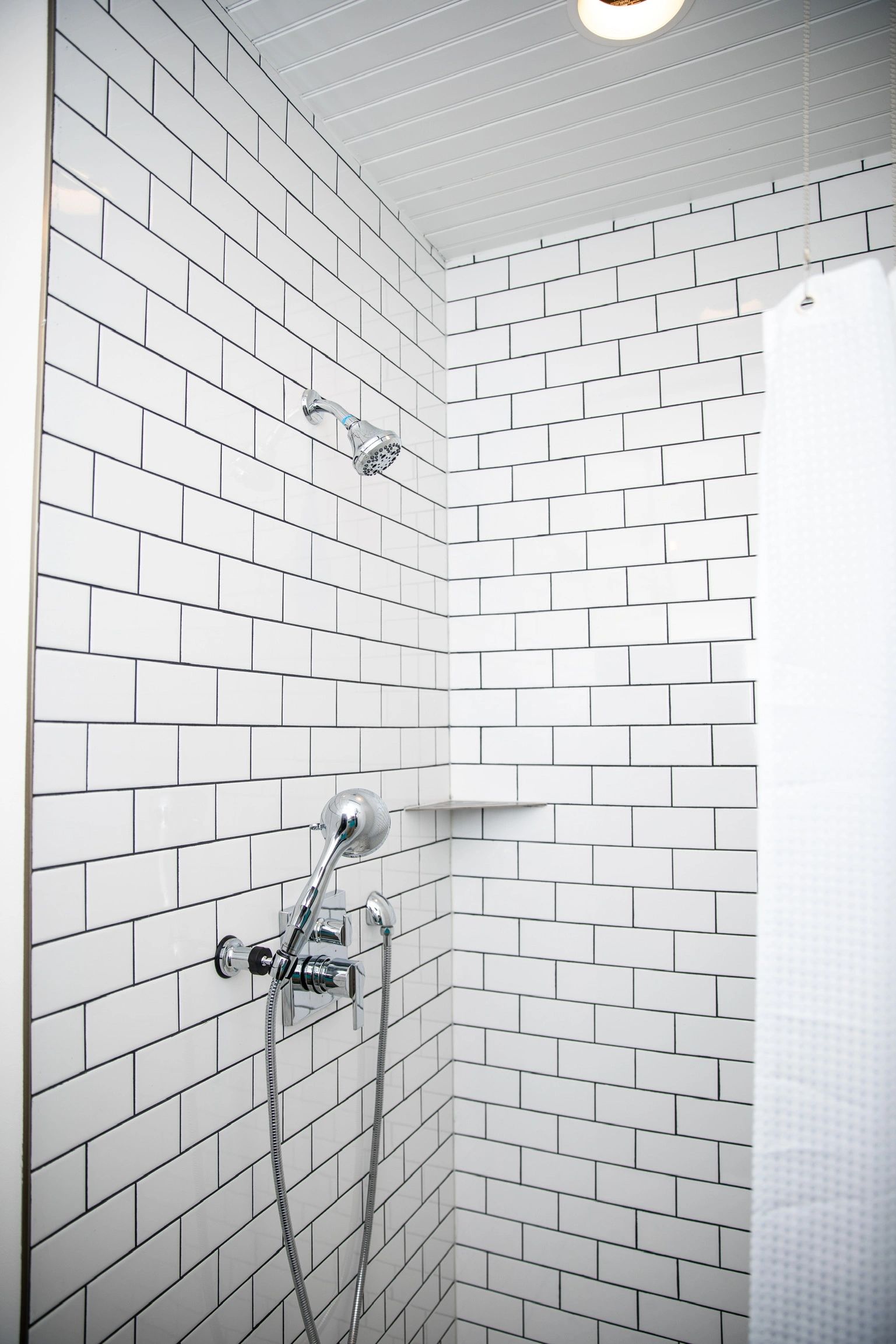 Suite 202 detail