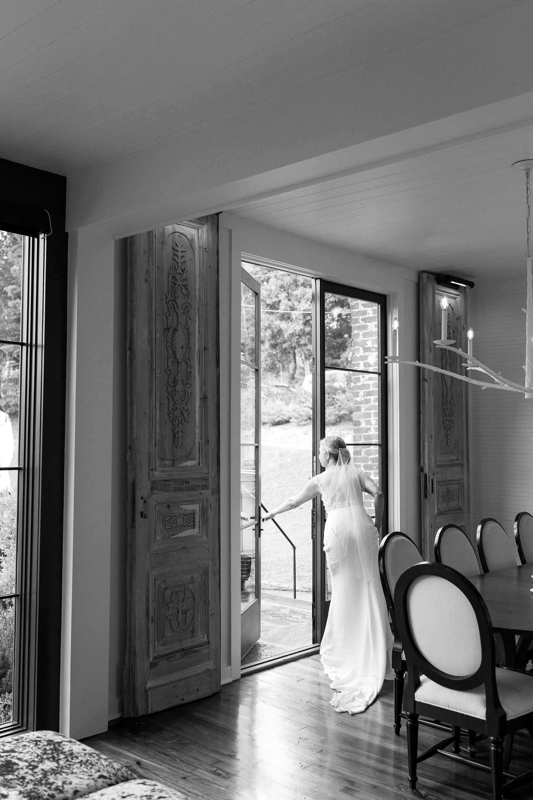Wedding couple at The Saluda Inn — Blue Ridge mountain wedding venue near Greenville SC