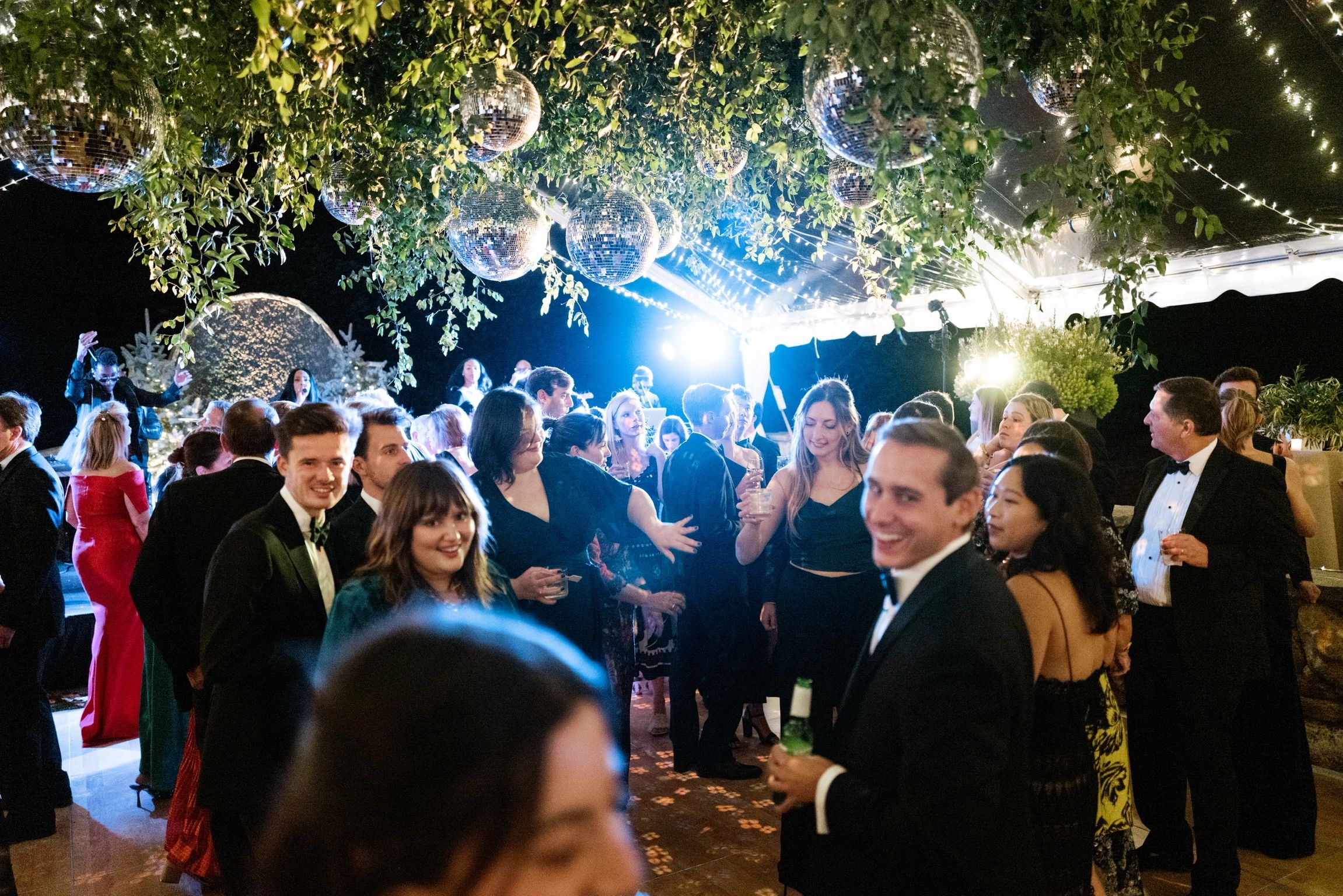 Wedding ceremony at The Saluda Inn, mountain wedding venue near Charlotte NC